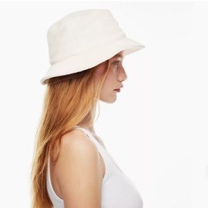 TNA Aritizia Bucket Hat
